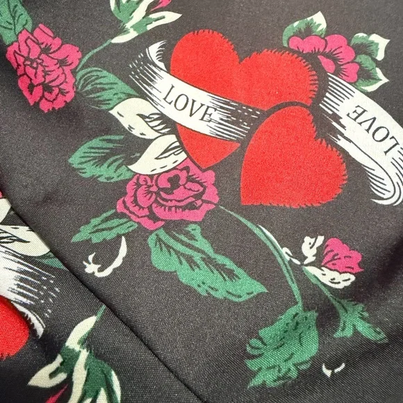 BloomChic Black Heart & Rose Print Wide-Leg Jumpsuit | US 18–20 - Picture 4 of 7